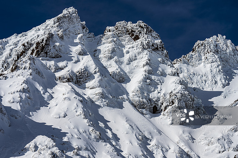 山峰特写图片素材