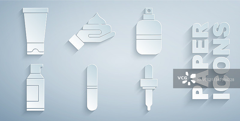 指甲锉套装，含香水、喷雾罐及定型喷雾图片素材