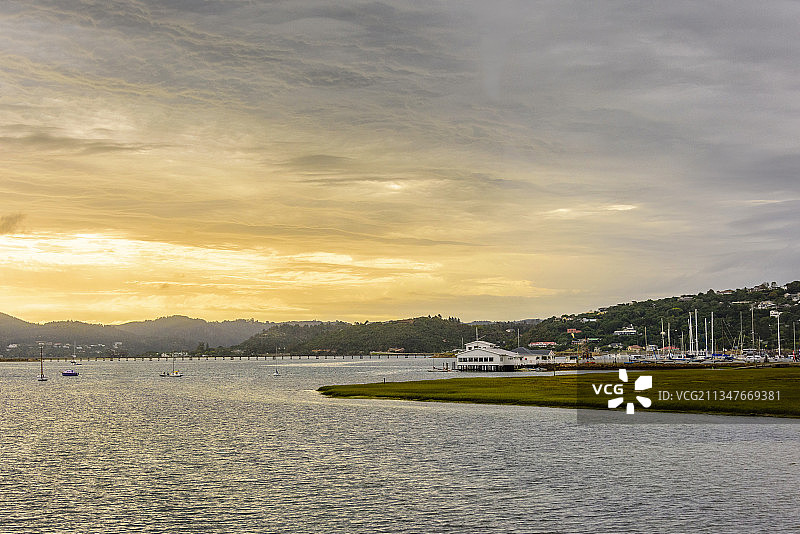 非洲南非克尼斯纳小镇泻湖日暮风光图片素材