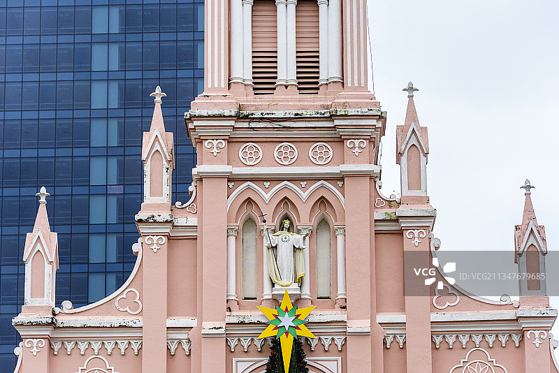 亚洲越南岘港大教堂粉教堂图片素材