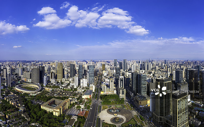 四川省成都市市中心天府广场及周边建筑航拍图图片素材