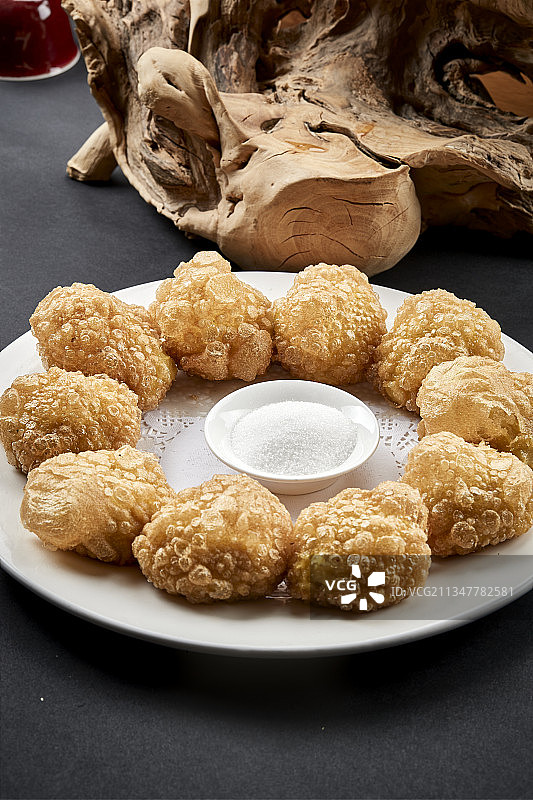 张家口地区张垣美食沾糖传统油炸黄糕图片素材