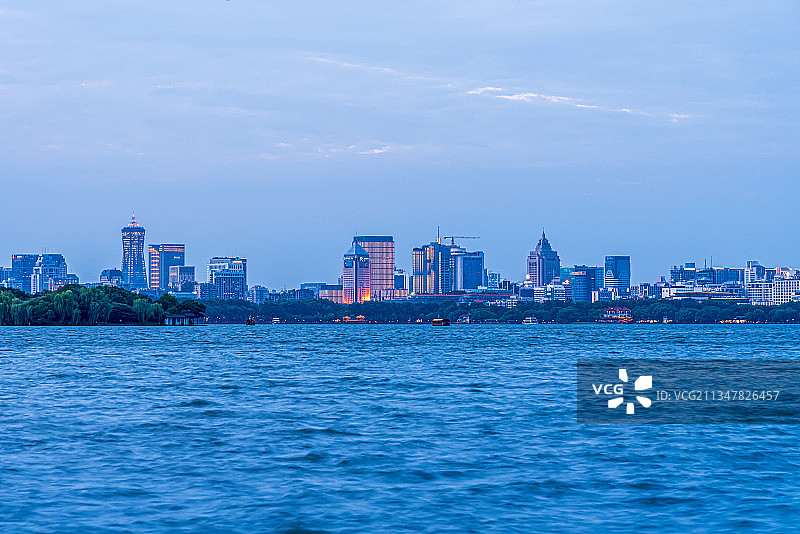 湖上城市——杭州图片素材