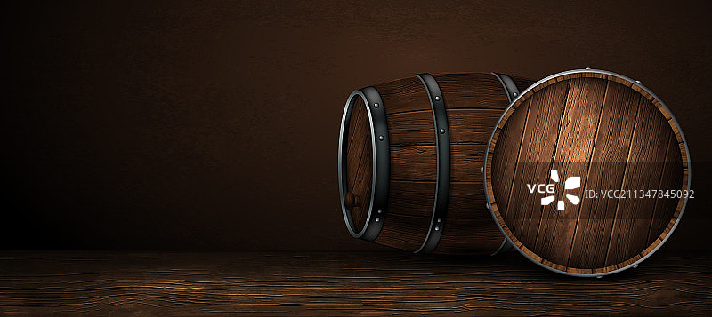 木质背景上的啤酒桶和瓶盖图片素材