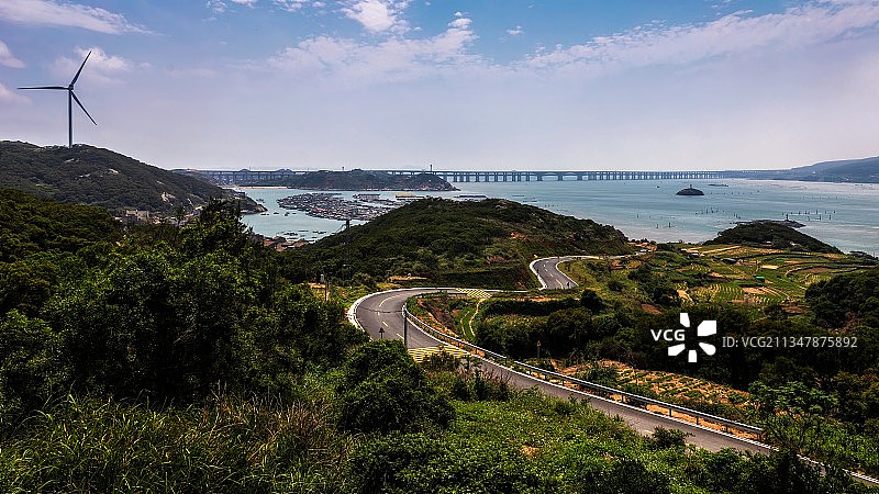 远眺平潭海峡大桥图片素材