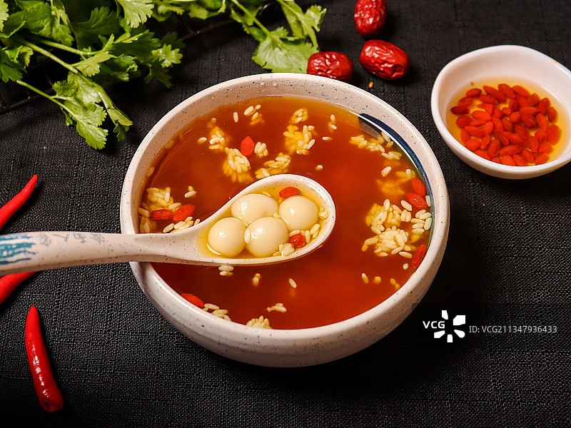 醪糟汤圆图片素材