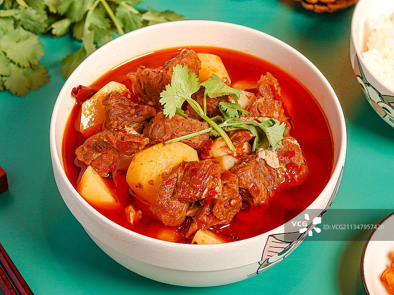 土豆炖牛腩图片素材