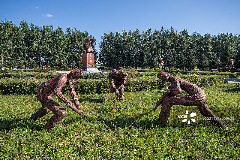 曲棍球雕塑，达族传统运动图片素材