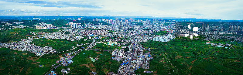 航拍贵州省毕节市黔西县全景图片素材