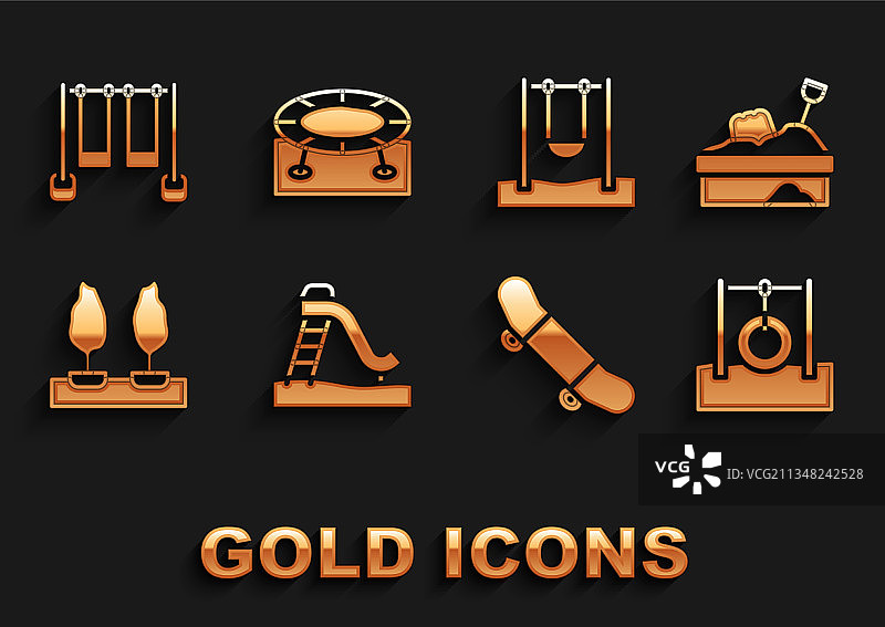 儿童滑梯沙箱与悬挂的轮胎沙车图片素材