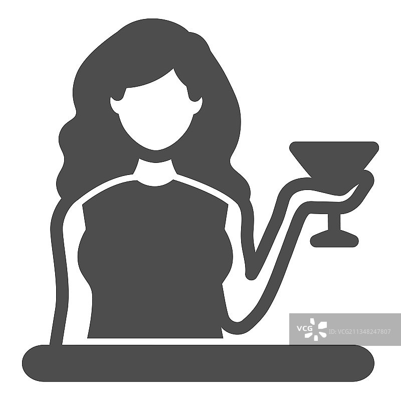 拿着马提尼酒杯的女人图片素材