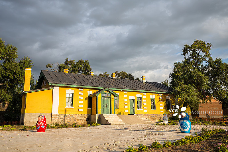 黑龙江省齐齐哈尔市罗西亚大街中东铁路历史建筑图片素材