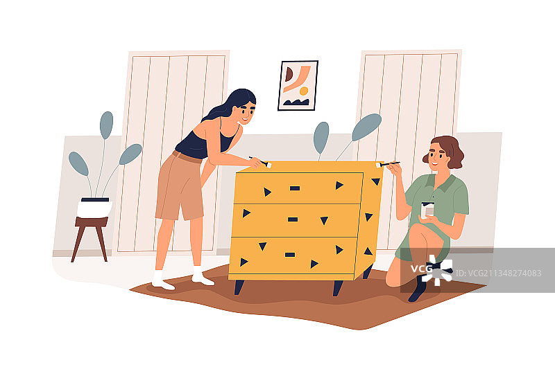 女人在家装饰和粉刷家具图片素材