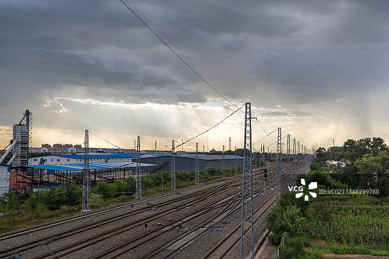 铁轨轨道,现代,安全,便利图片素材