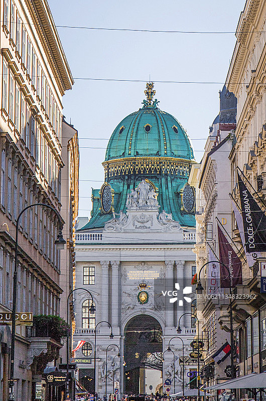 欧洲奥地利维也纳美泉宫美景宫霍夫堡宫卡尔教堂莫扎特小金人图片素材