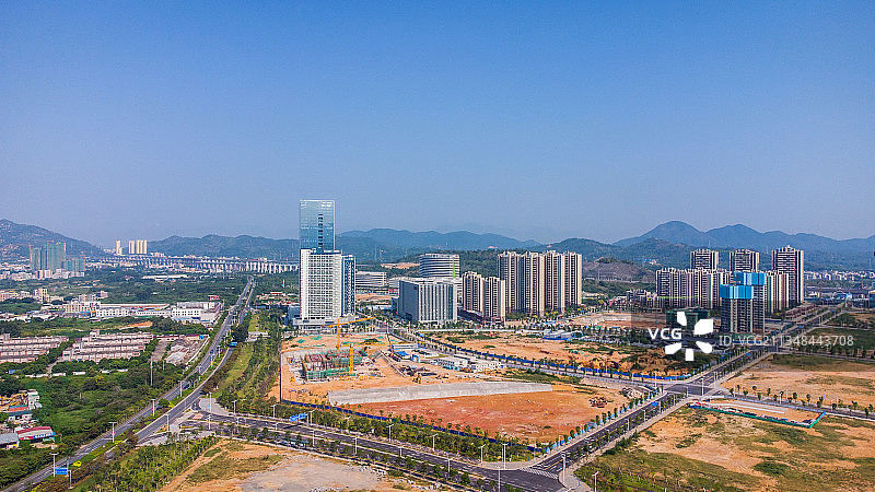 广东省汕尾市金融中心全景航拍图片图片素材