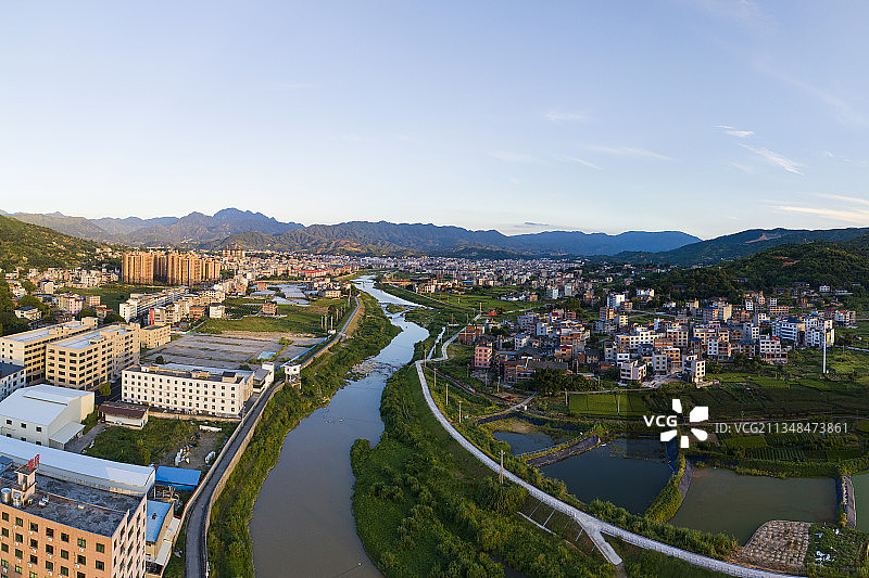 小小闽清县，大大坂东镇图片素材