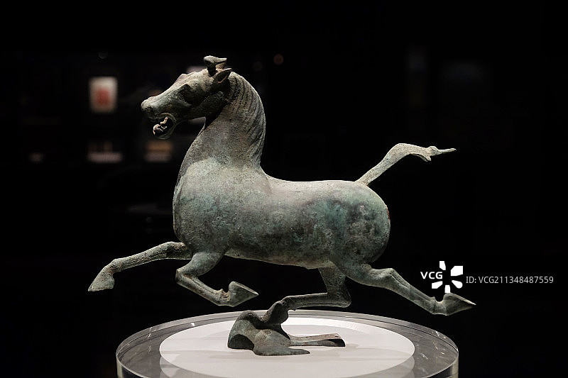 甘肃省博物馆马踏飞燕真迹图片素材
