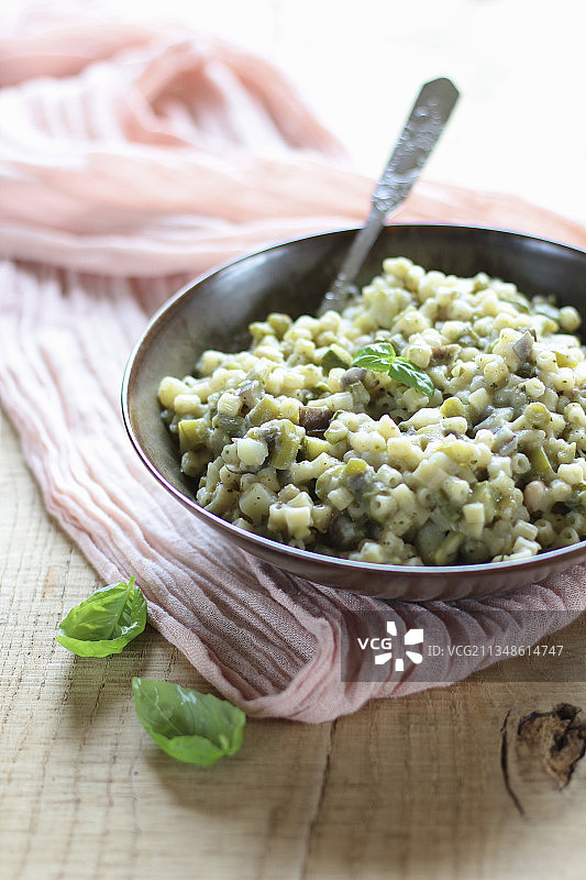 热那亚蔬菜意面图片素材