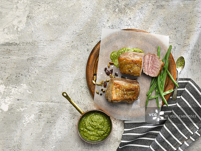 肉末酱烤羊肉图片素材