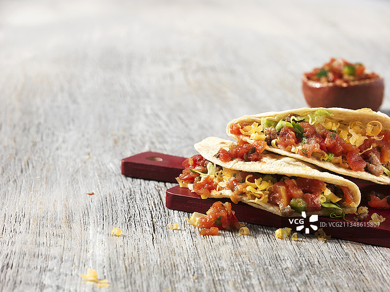 肉馅玉米卷饼图片素材