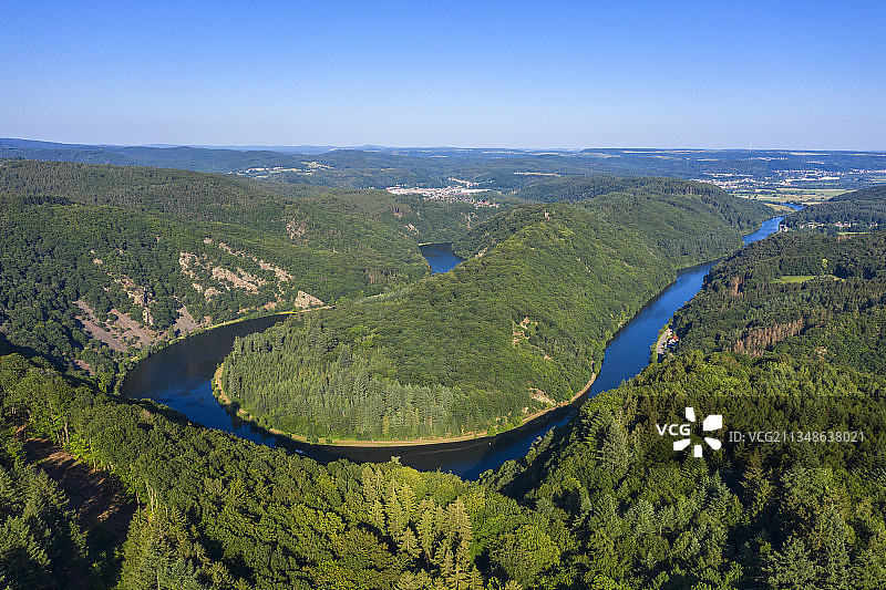 德国萨尔州奥尔肖尔茨萨尔河湾航拍图片素材