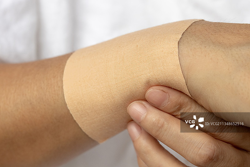 贴膏药图片素材