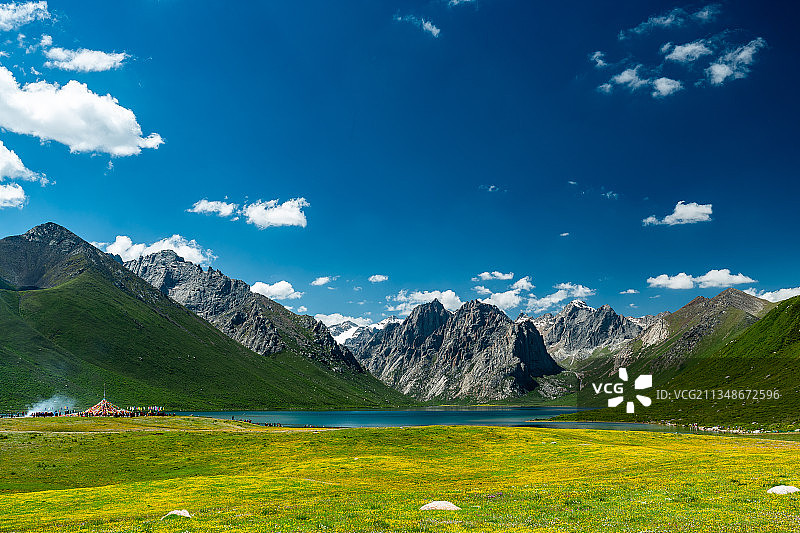 年宝玉则的夏天图片素材