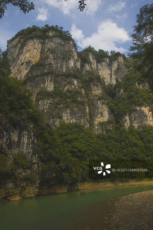 中国贵州贵阳市开阳县南江大峡谷将军岩、鸳鸯湖景区风光图片素材