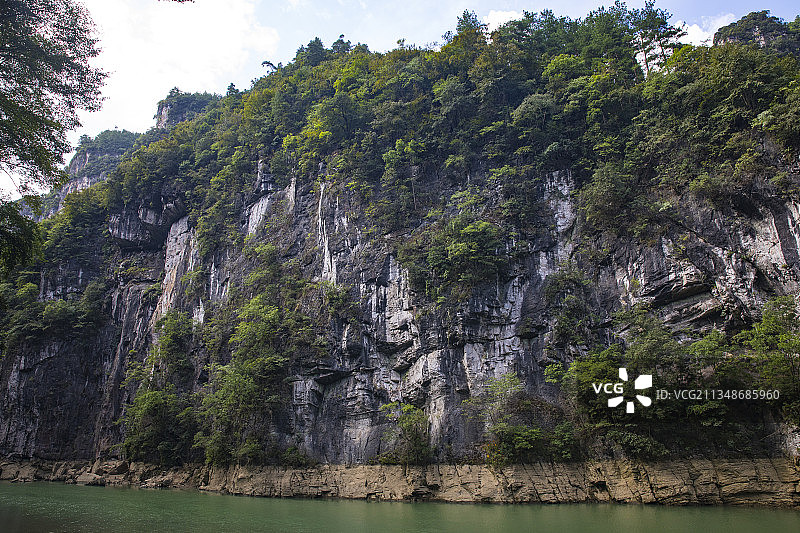 中国贵州贵阳市开阳县南江大峡谷将军岩、鸳鸯湖景区风光图片素材