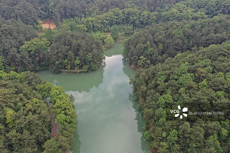 重庆北碚缙云山黛湖航拍图片素材