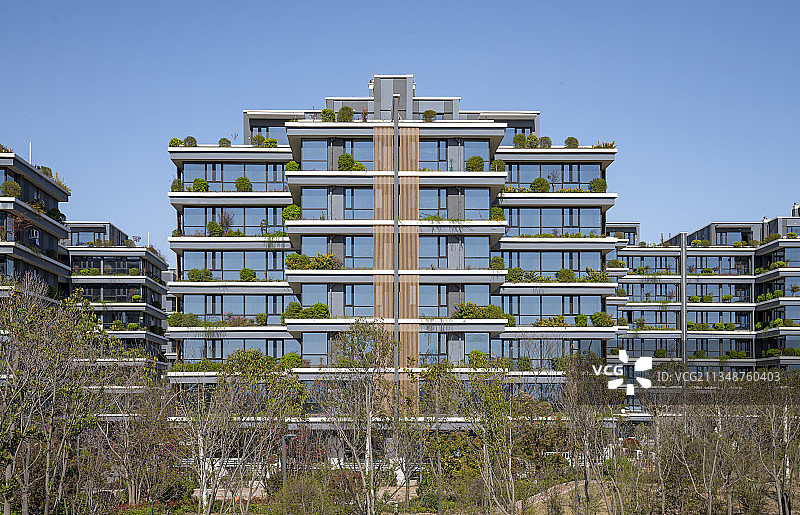 河南郑州绿色环保建筑第四代建筑户外正立面视角图片素材