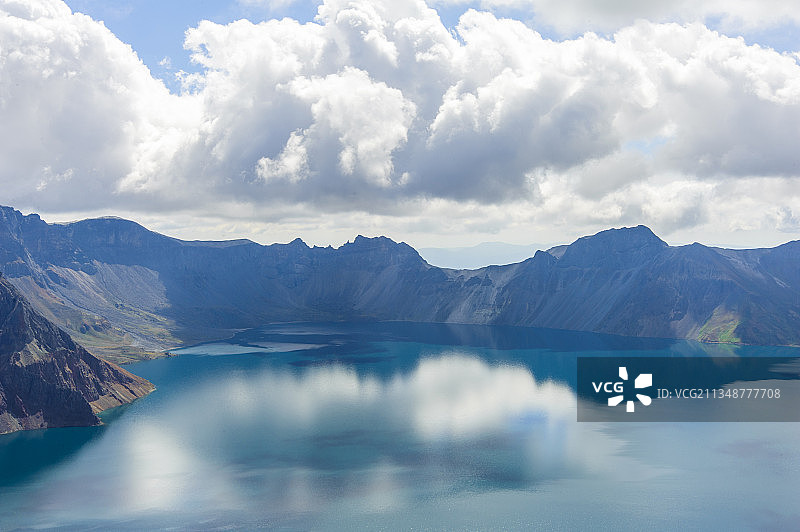 长白山天池秋季景色图片素材