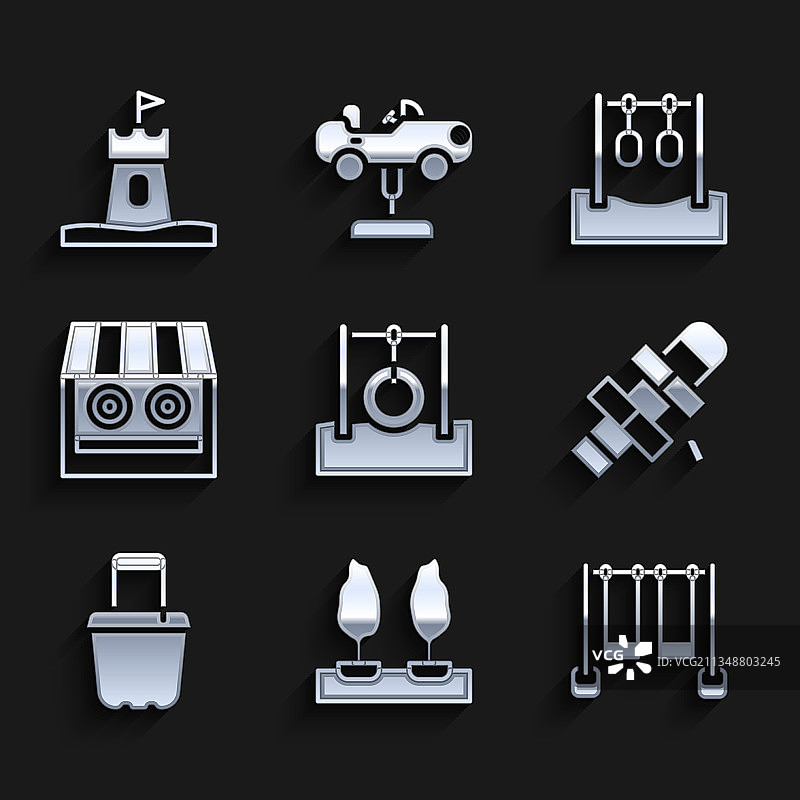 悬挂在绳索上的汽车轮胎森林双人秋千图片素材