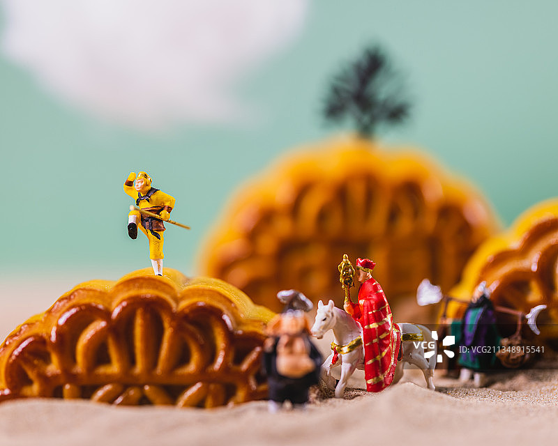 中秋月饼微缩摄影图片素材