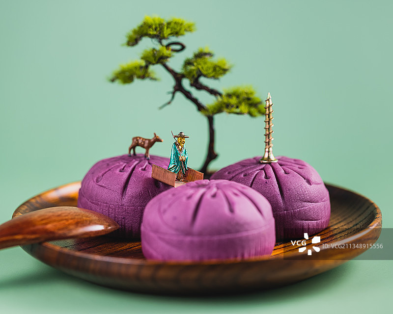 中秋月饼微缩摄影图片素材