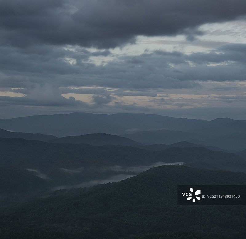 美国大烟山山脉剪影美景图片素材