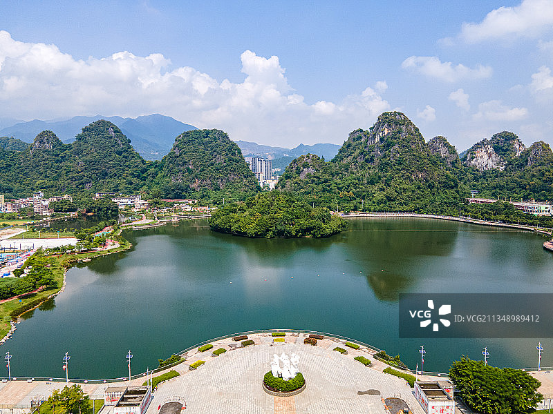 广东省云浮市蟠龙天湖自然风光图片素材