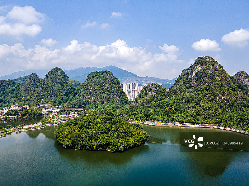 广东省云浮市蟠龙天湖自然风光图片素材
