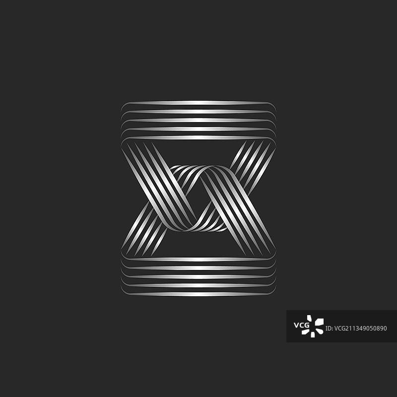 带有三角形链环的银色链条标志图片素材