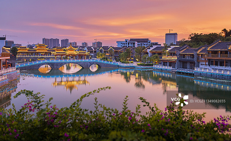 广西崇左市太平古镇夜景图片素材