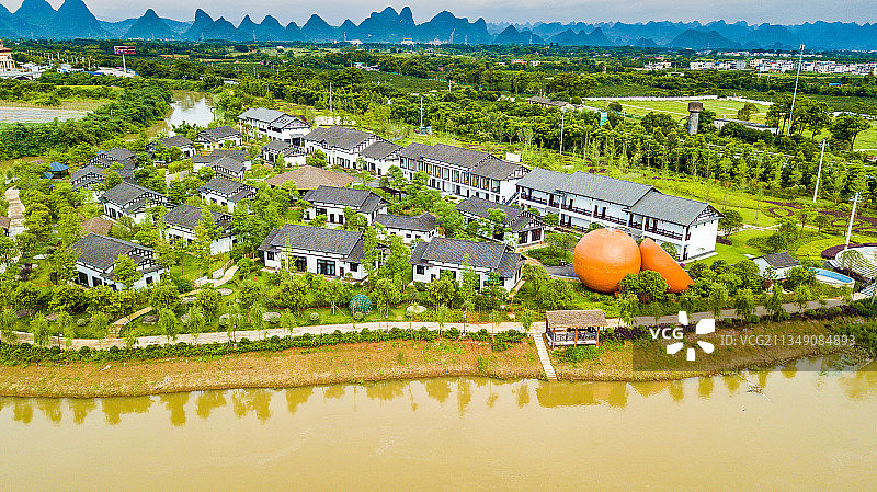 航拍桂林雁山区城市建筑风光图片素材