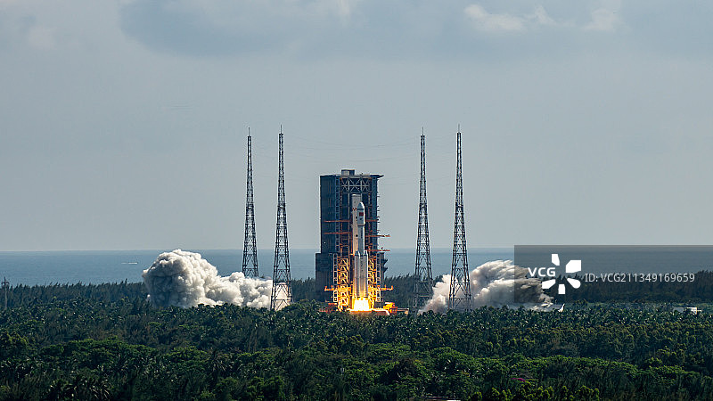 天舟三号火箭发射图片素材