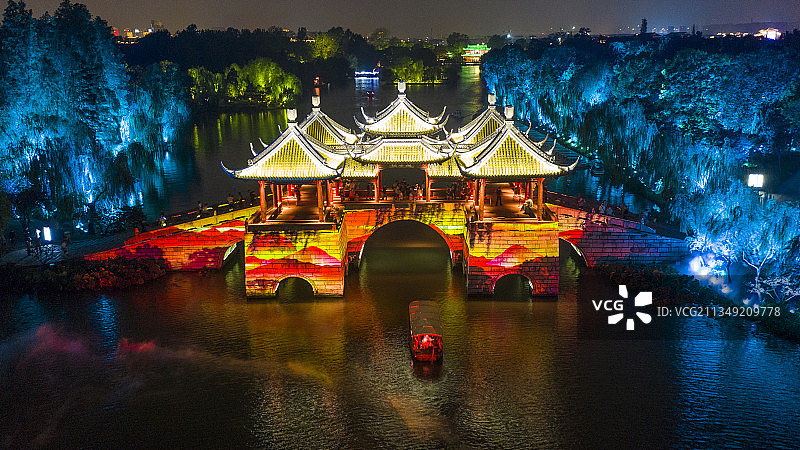 瘦西湖夜游图片素材