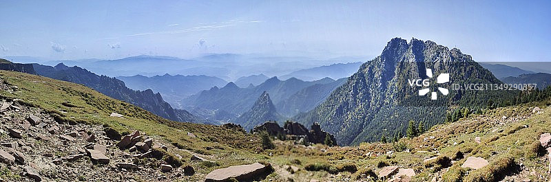 芦芽山图片素材