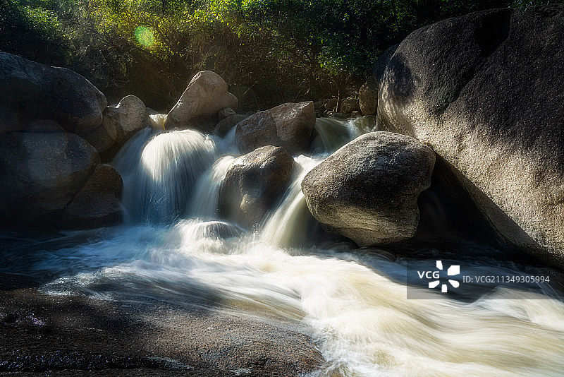 山水秘境神灵寨图片素材