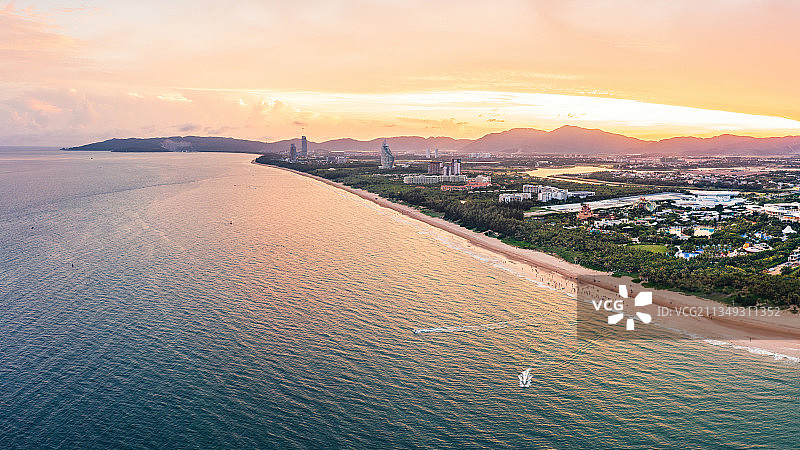海南省三亚市海棠区海棠湾全景图片素材