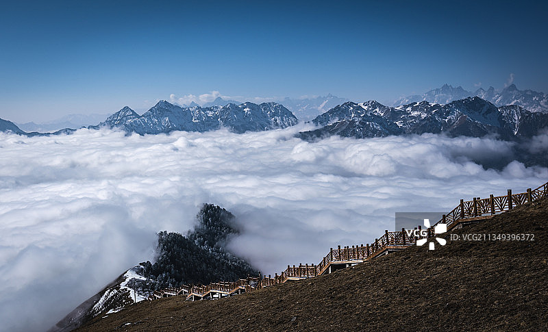 四川雅安宝兴县达瓦更扎风光图片素材