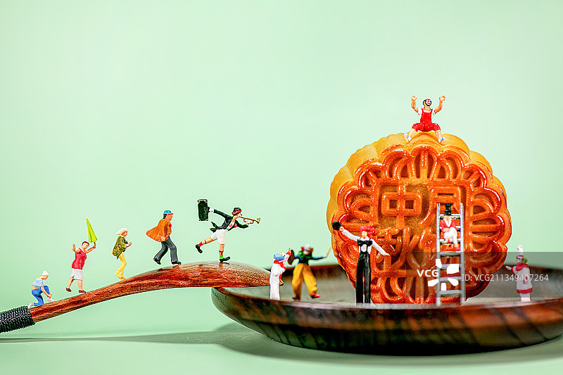 创意微缩《登月》图片素材