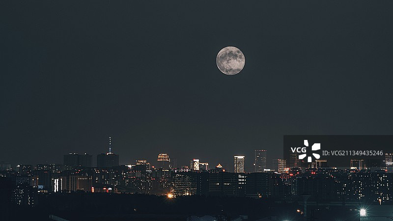 中秋月圆夜图片素材